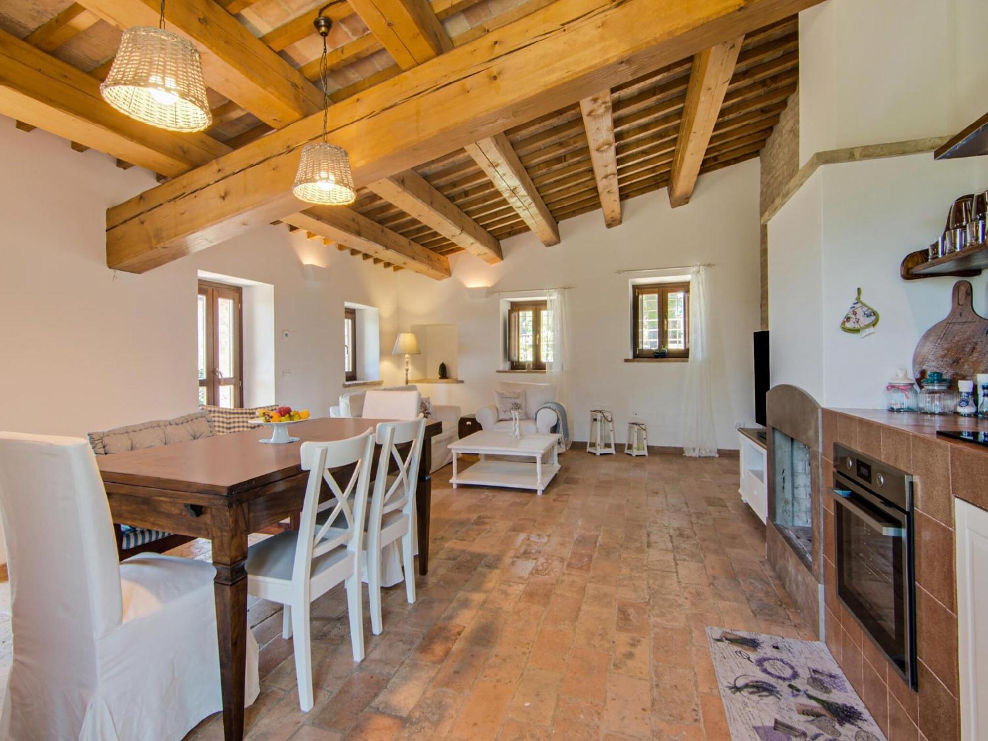 Stunning Apartment In Mombaroccio Near Metauro River المظهر الخارجي الصورة